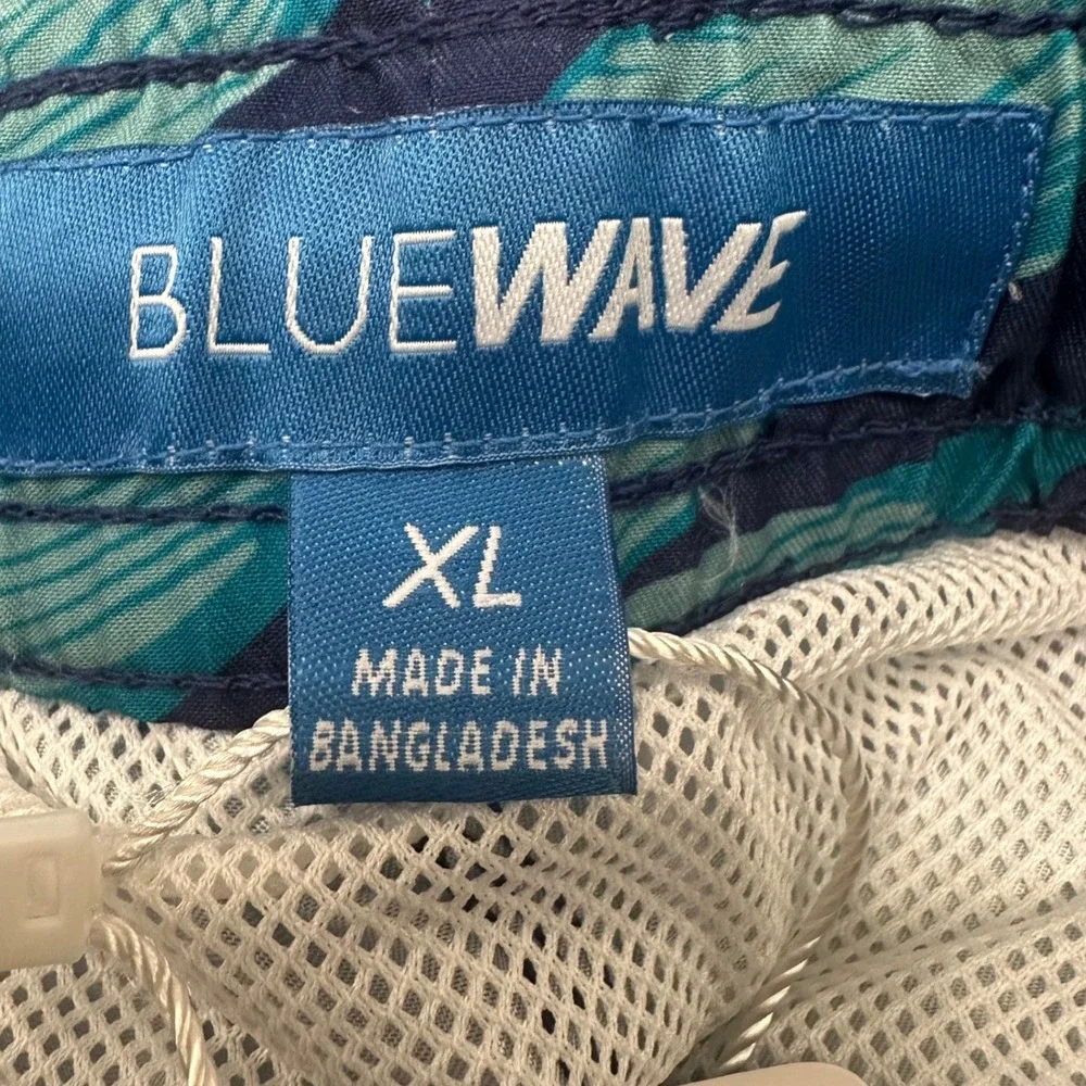 BlueWave Swim Trunks Men XL Blue Tropical Leaf Mesh Lined Drawstring Beach Short